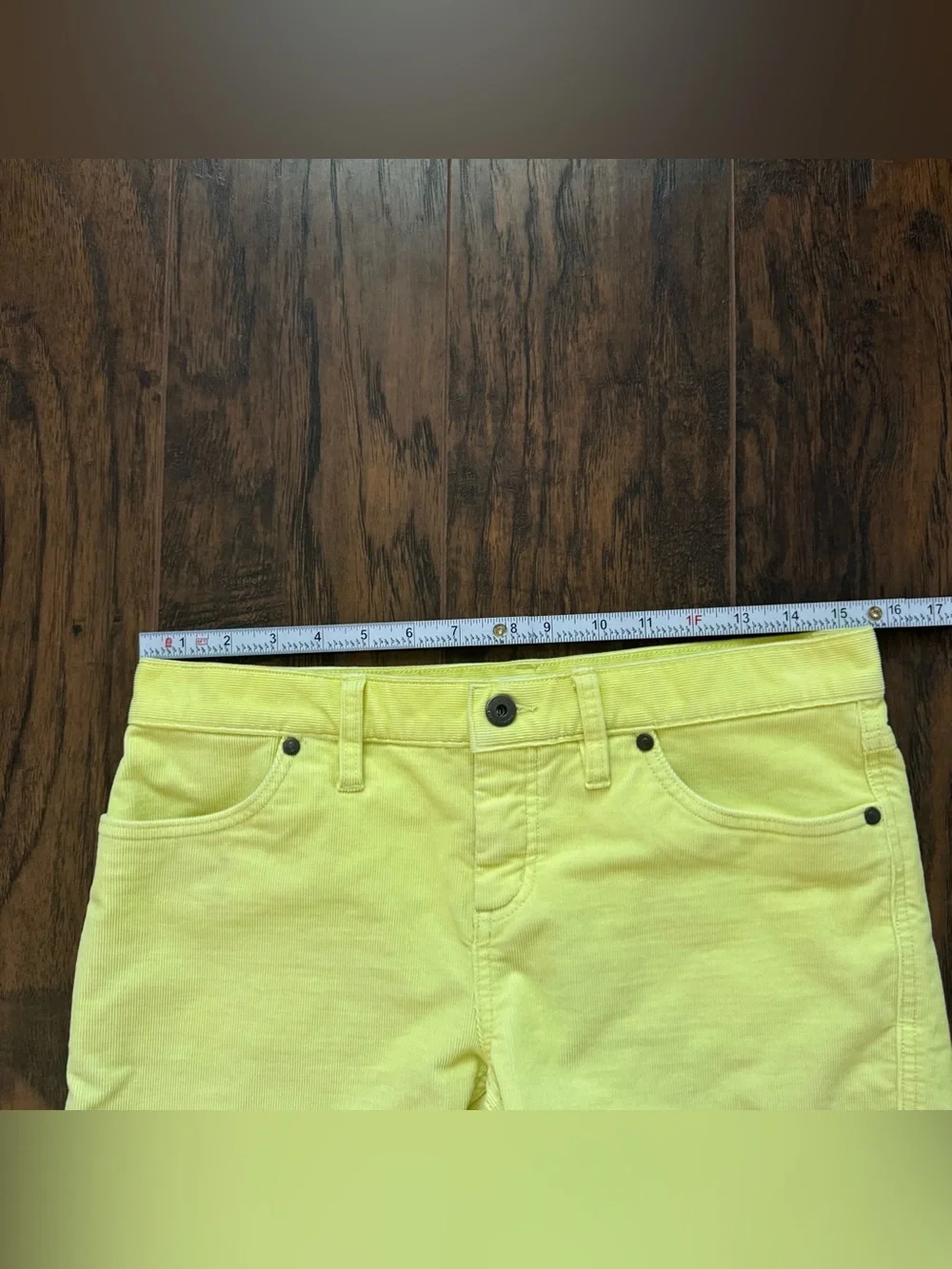 Carve Designs Corduroy Oahu Butter Shorts Size 0 - Citron Yellow